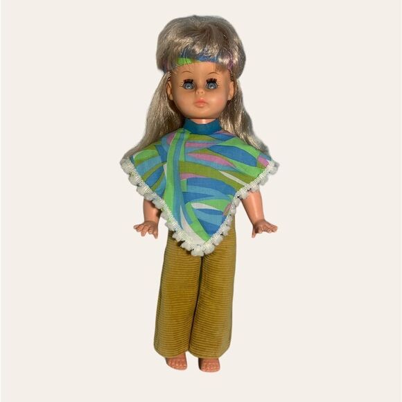 18” Vintage Yorkville Hippie Doll by Regal Toy Made in Canada - Picture 10 of 10